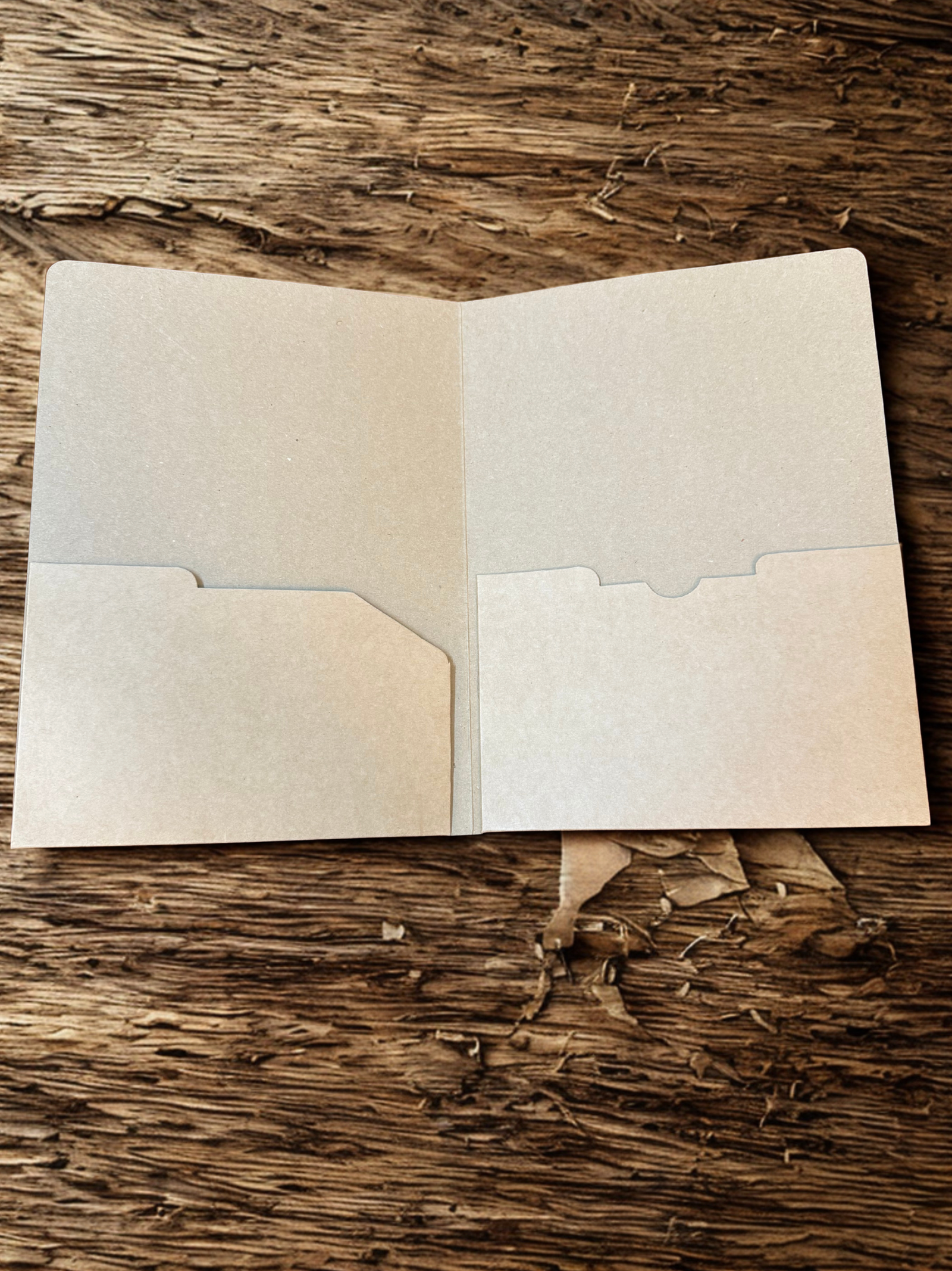 Kraft Presentation File by The Eco Urban